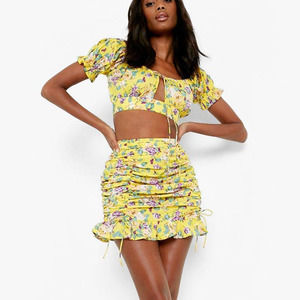 Wild Fable Linen Blend Lavender / Pastel Yellow Floral Crop & Ruched Mini Skirt